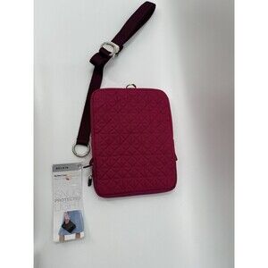 New Tags Belkin Berry Quilted Slip Case Slim Profile For 10"x7.5"x 1.5 Netbooks